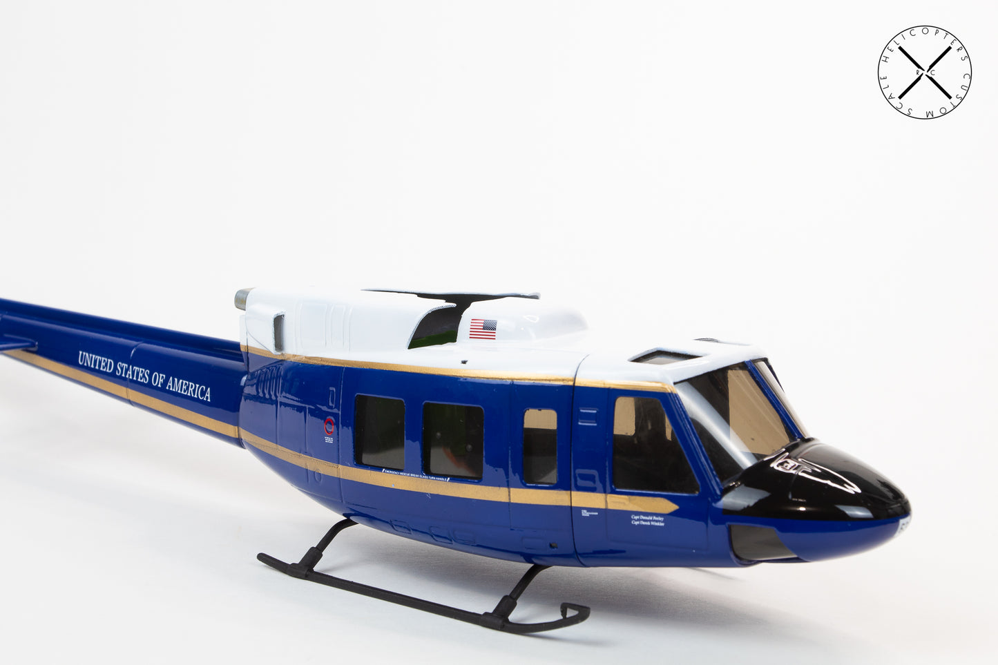 B212 UH-1N United States 1st Squadron RC Scale Helicopter Replica