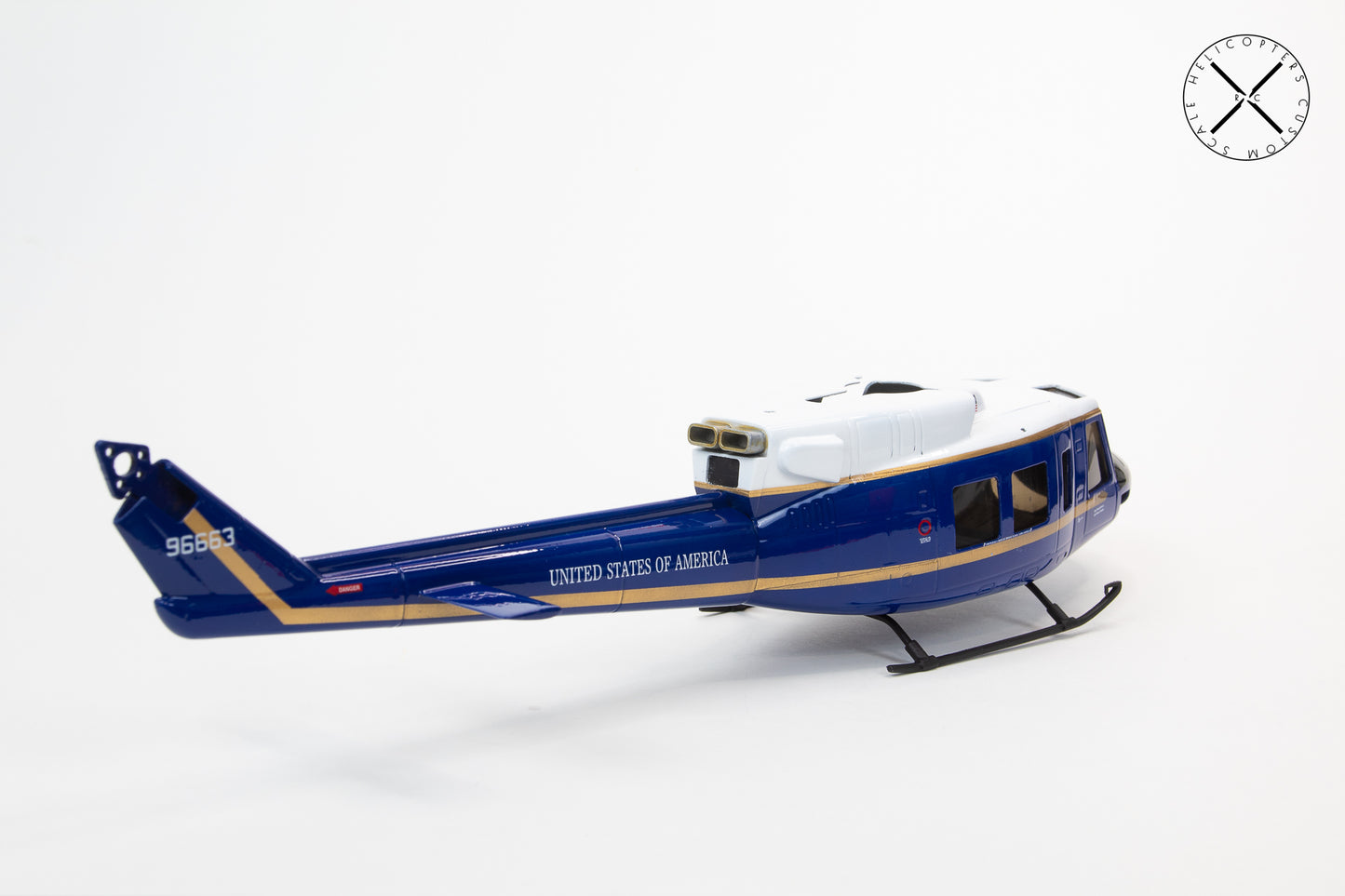 B212 UH-1N United States 1st Squadron RC Scale Helicopter Replica