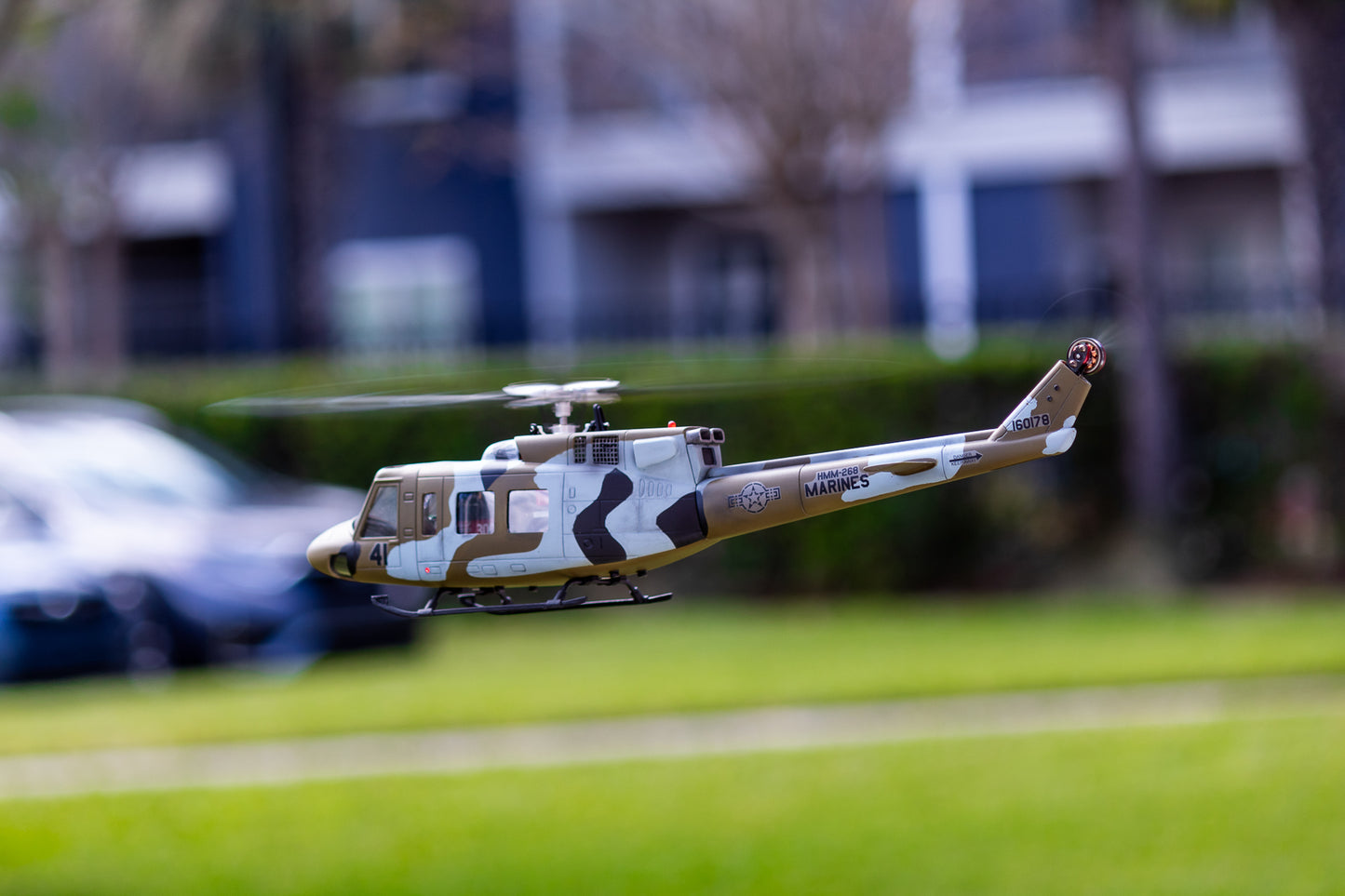 B212 UH-1N HMM-268 RC Scale Helicopter Replica