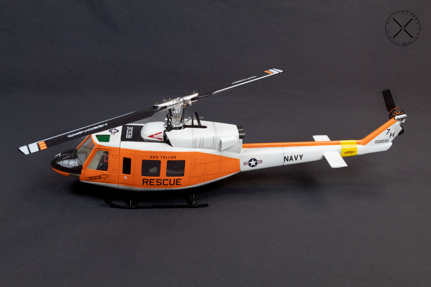 Bell 212 UH-1N Navy Rescue RC Scale Helicopter Replica with OMPHobby M1 RTF
