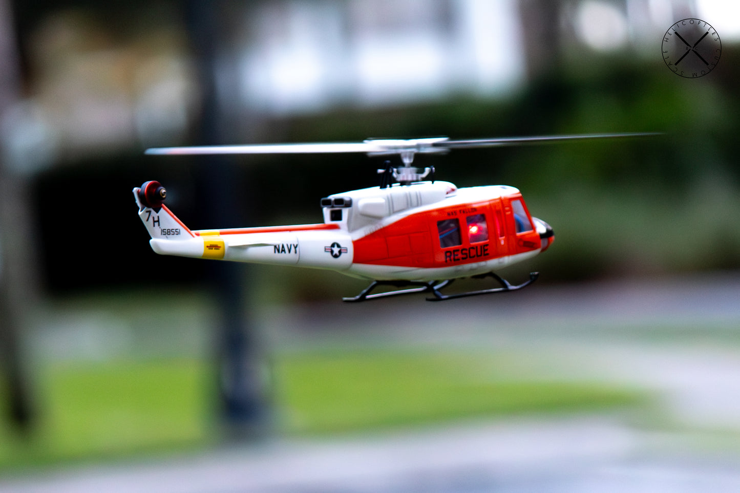 Bell 212 UH-1N Navy Rescue RC Scale Helicopter Replica with OMPHobby M1 RTF